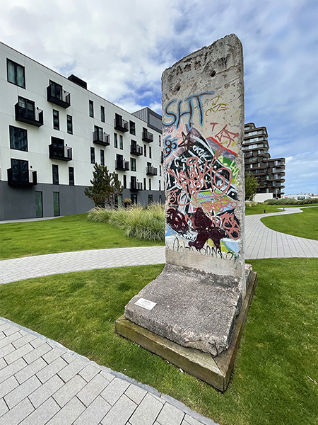 Berlijnse muur in het Ensorpark 
